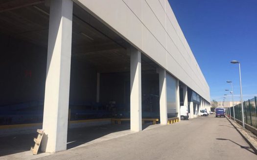 Nave industrial en alquiler en Zona Franca (Barcelona)