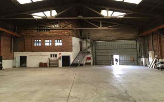 Nave industrial en alquiler en Cornellà de Llobregat