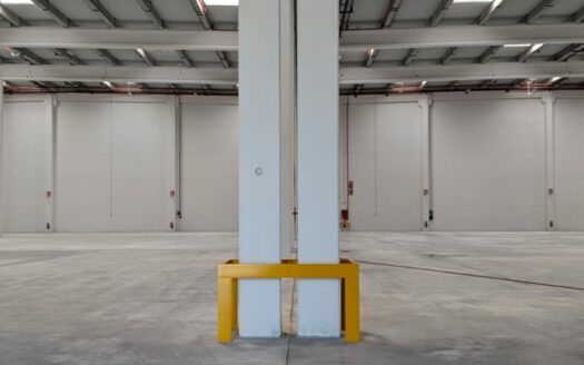 Nave logística en alquiler en Gelida de 19.601 m²