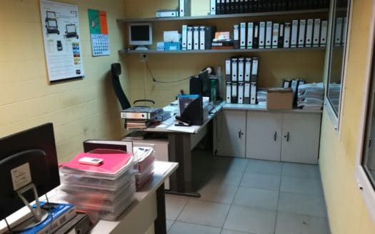 Nave en alquiler en Girona