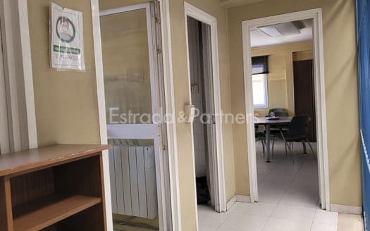 Nave Industrial en alquiler en Seseña de 1.200 m²