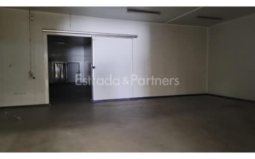 Nave Industrial en alquiler en Seseña de 1.200 m²