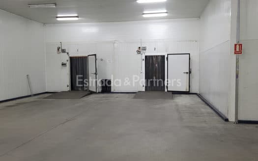 Nave Industrial en alquiler en Seseña de 1.200 m²