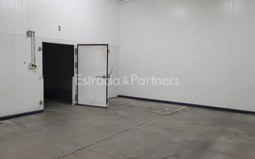 Nave Industrial en alquiler en Seseña de 1.200 m²