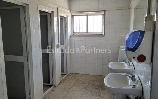 Nave Industrial en alquiler en Seseña de 1.200 m²