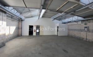 Nave Industrial en Venta en Villaviciosa de Odón de 645 m2