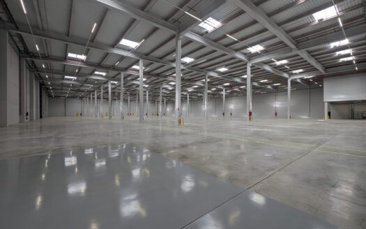 Nave de alquiler en Sils de 57.111 m²