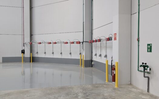 Nave de alquiler en Sils de 57.111 m²