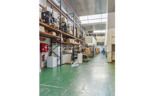 Nave Industrial en Alquiler y Venta en Vallecas de 1.613 m²