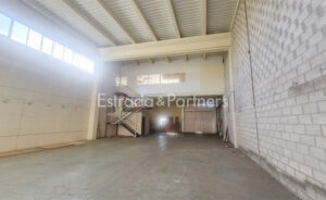 Nave Industrial en Venta en Azuqueca de Henares de 800m²