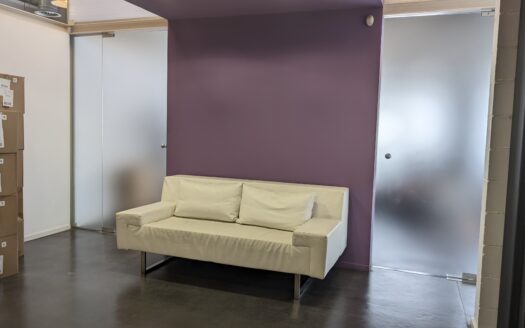 Nave industrial en venta en Sabadell de 656 m²