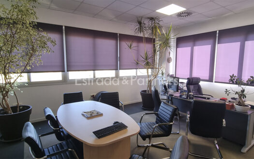 Nave Logística en Alquiler en Cabanillas del Campo de 5.406 m²