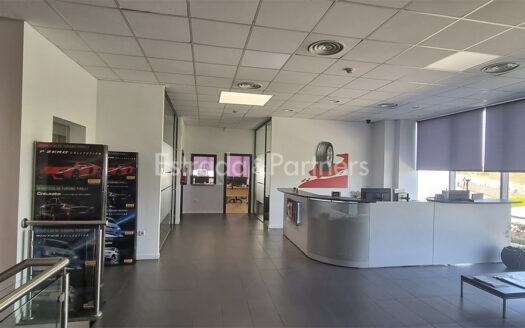 Nave Logística en Alquiler en Cabanillas del Campo de 5.406 m²