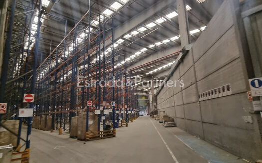 Plataforma Logística en Alquiler y Venta en Valdemoro de 12.000m²