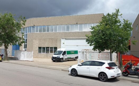 Nave en alquiler en L’Hospitalet de Llobregat de 1.982 m²