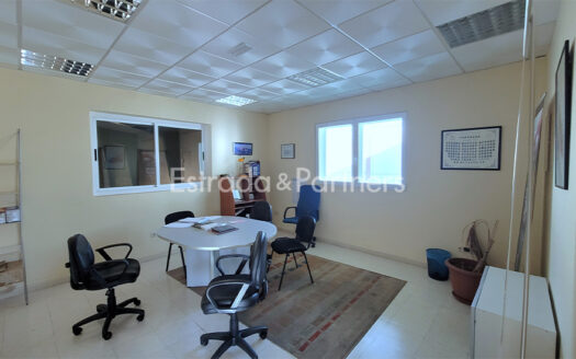 Nave Industrial en alquiler en Casarrubios del Monte de 1.974 m²