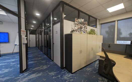 Nave en alquiler en L’Hospitalet de Llobregat de 1.982 m²