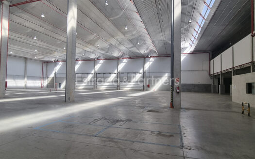 Nave Logística en alquiler en Alovera de 3.454m²