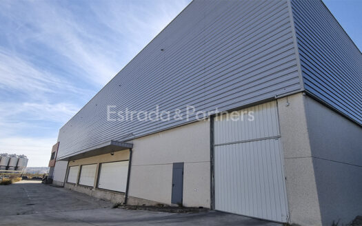 Nave Logística en alquiler en Alovera de 3.454m²
