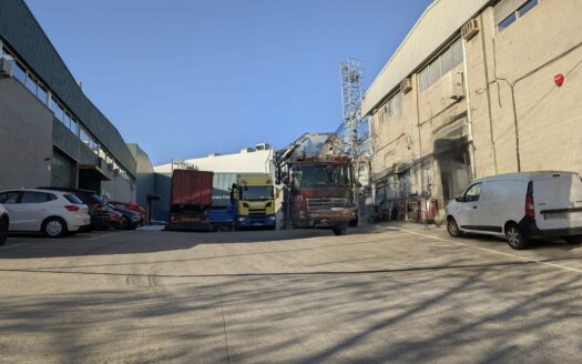Nave de alquiler en Abrera de 609 m²