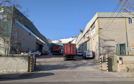 Nave de alquiler en Abrera de 609 m²