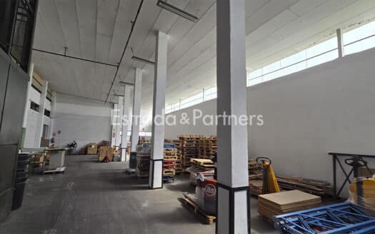 Nave Industrial en Venta en Madrid 4.696m²
