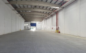 Nave Industrial en alquiler en Alcalá de Henares 990m²