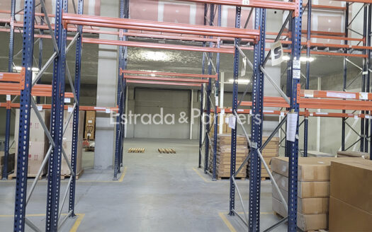 Nave Industrial en Alquiler en San Agustin de Guadalix de 3.712m²
