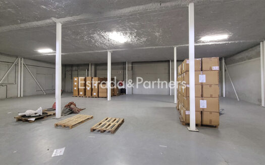 Nave Industrial en Alquiler en San Agustin de Guadalix de 3.712m²