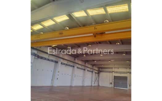 Nave Industrial en Alquiler en Valencia de 1.660m²