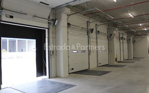 Plataforma Logística en Alquiler en Pinto de 6.857m²