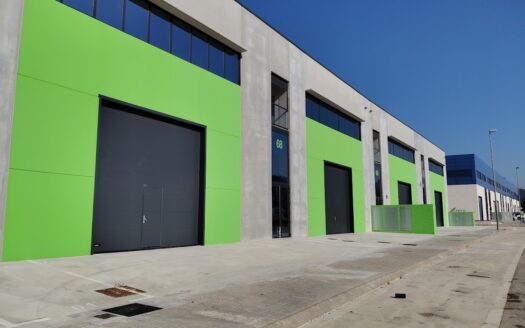 Naves de alquiler en la Garriga de 519 m² a 677 m²