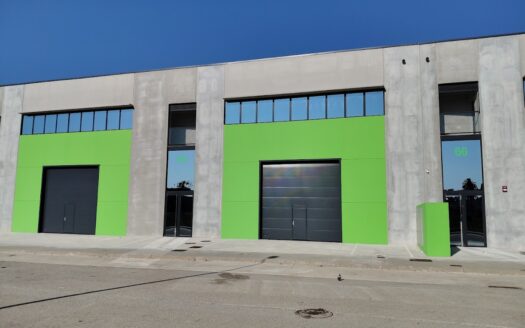 Naves de alquiler en la Garriga de 519 m² a 677 m²