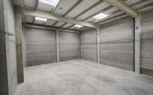 Naves de alquiler en la Garriga de 519 m² a 677 m²