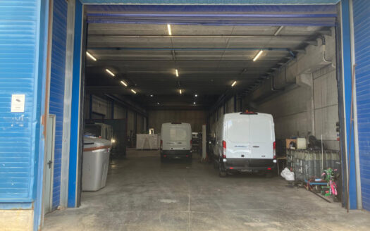 Naves industriales en alquiler en Parets del Vallés de 1.295 a 2.637 m²