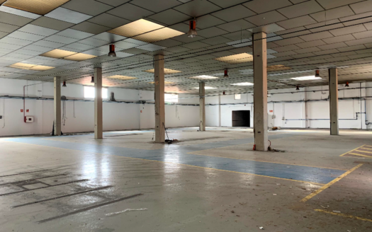 Nave industrial de alquiler en Lliçà de Vall de 1.390 m²