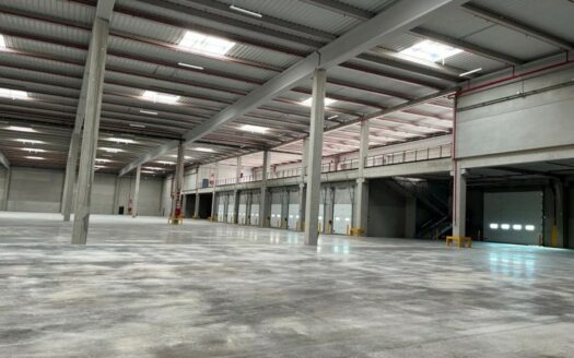 Nave industrial de alquiler en Lliçà de Vall de 1.390 m²