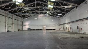 Nave industrial de alquiler en L'Hospitalet de 2.150 m²