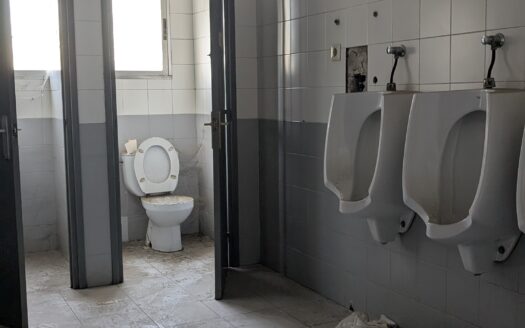 Nave en alquiler/venta en Molins de Rei de 901 m²