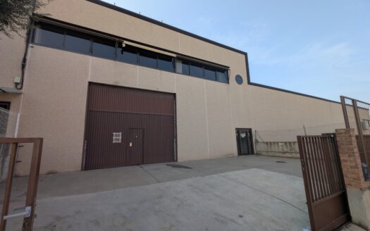 Nave de alquiler en Sant Joan Despi de 874 m²