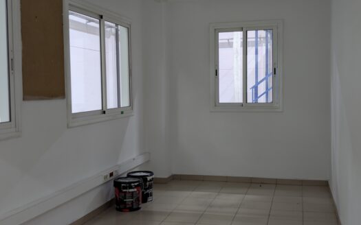 Nave de alquiler en Sant Joan Despi de 874 m²