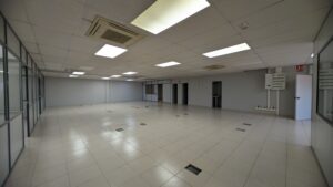 Nave de alquiler en Sant Joan Despi de 874 m²