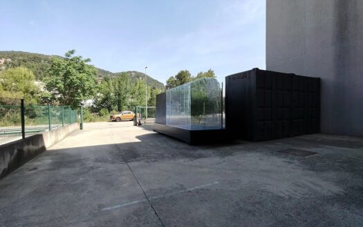 Nave industrial en venta en Vallirana de 529 m²