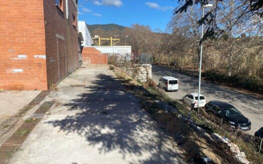 Nave industrial en alquiler/venta en Sentmenat de 1000 m²