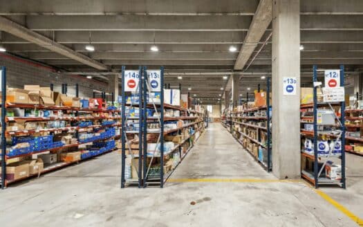 Nave en alquiler en Montcada i Reixac de 4.924 m²