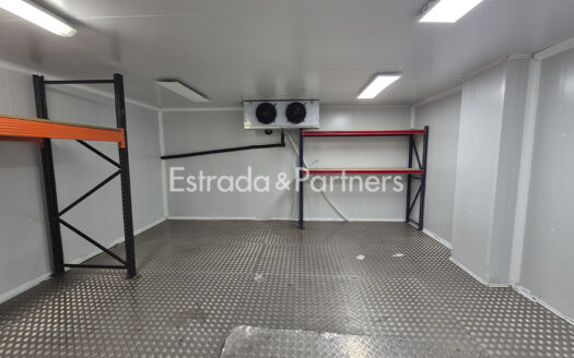 Nave Logística en Venta en Camarma de Esteruelas de 1.349 m²