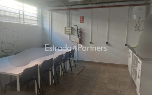 Nave Logística en Alquiler en Pinto de 6.076m²
