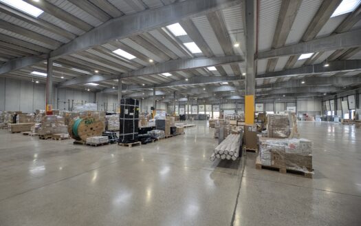Nave Logistica de alquiler en Palau de Plegamans de 6.782 m²