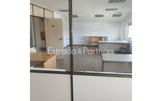 Nave Industrial en Alquiler en Valencia de 650m²
