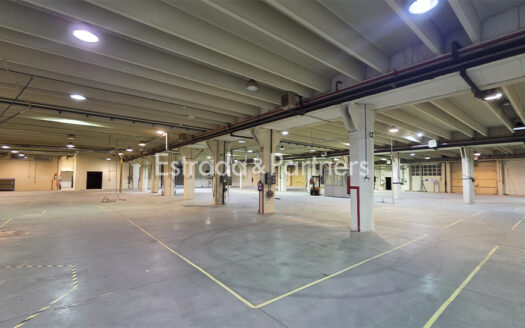 Nave Industrial en venta en Arganda del Rey de 12.051 m²